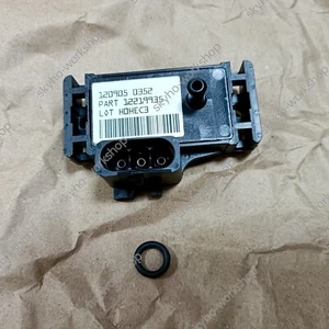 GENUINE DETROIT DIESEL 23528418 TURBO BOOST SENSOR , S60 11L-12L, 3 TERMINALS - Picture 1 of 3