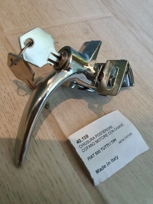 N 1 CHIUSURA POSTERIORE COFANO MOTORE FIAT  500EPOCA  ZAMA  CROMATA con chiave - Immagine 1 di 4