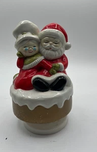 Vintage Santa Mr And Mrs Claus Decoration Sanyo Japan 6.5 x 4 inches! - Picture 1 of 5