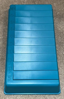 Racko (Parker Brothers) Replacement Parts 1992 (1) Teal Card Rack - Image 1 of 4