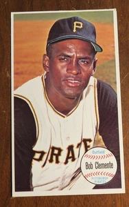 Topps Giants 1964 Roberto Bob Clemente #11 Card - Picture 1 of 2