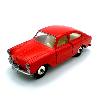 Matchbox Lesney Serie 67 Volkswagen 1600 TL, Hecho en Inglaterra Foto 1 de 4