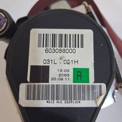 2007-2009 GMC Sierra Engine Wiring Harness Junction Block Cover 25815385 - Image 1 of 4