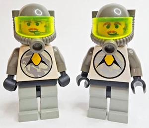 LEGO Vintage Minifigure Lot of 2 Space Exploriens sp009 1996 Used - Picture 1 of 6
