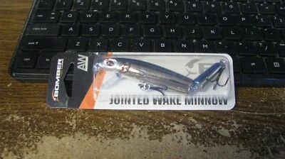Bomber "jointed wake minnow", nip, 1/2 oz, free shipping - Image 1 of 2