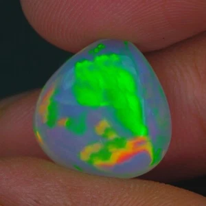 8.13 ct Gracious Honey Comb Pattern ! 100% Natural White Opal Cab From Ethiopia - Picture 1 of 6