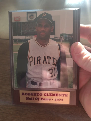 Nice Pittsburgh Pirates Roberto Clemente Wooden Plaque Cover