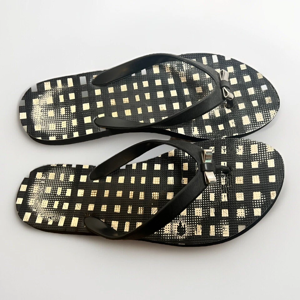 Chanclas con logotipo COACH talla 9-9,5 negras/blancas a cuadros con lazos plateados Foto 1 de 4