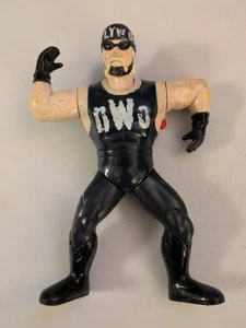 Modellino vibrante Hollywood Hulk Hogan WCW OSFTM 1997 NUOVO SENZA SCATOLA NON FUNZIONANTE - Foto 1 di 15