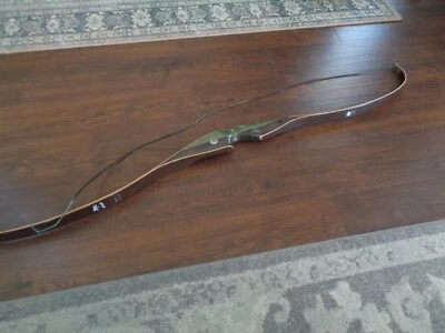 BEAR ARCHERY GRIZZLY RECURVE BOW Glass Powered - AMO 58”/45 # - SEE DESCRIPTION - Image 1 of 4