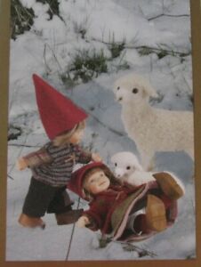  Postkarte mit Wichtelmotiv , Wichtel im Schnee mit Schafen
