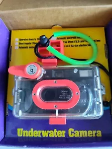 Bonica 35mm Snapper Underwater 35mm Waterproof Camera - Picture 1 of 6