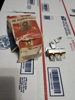  NOS GM 1966 CHEVY 396 IMPALA BEL AIR KINGSWOOD CHEVROLET AQUECEDOR INTERRUPTOR VAGÃO  - Imagem 1 de 4