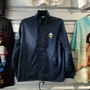 Lrg Wind Breaker Blue Size Medium 22.5x29 A30 - Picture 1 of 4