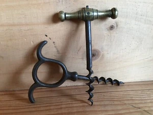 2 tire bouchons anciens. A nettoyer. - Picture 1 of 18