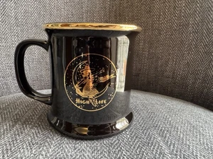 Vintage Sammler Miller High Life Girl Steingut Becher Galaxy VIP - Bild 1 von 5