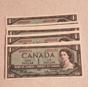 HALF BUNDLE OF 1954 (50 CONSECUTIVE) Bank of Canada $1 Banknotes. UNCIRCULATED. - Picture 1 of 3