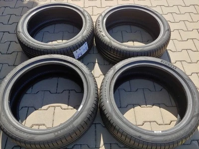 4 Pirelli P Zero Sommerreifen 225/45 R19 96Y +7mm DOT2019 Reifen Sternmarkierung - Bild 1 von 3