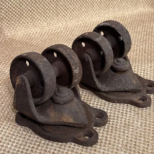 Set 2 Antique Vtg Double Wheel Casters Phoenix Caster Co Industrial Cast Iron - Picture 1 of 7