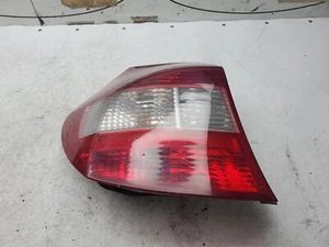 BMW 1 SERIE E87 04-07 BEIFAHRERSEITE HINTEN RÜCKSTAND 692450111 - Bild 1 von 12