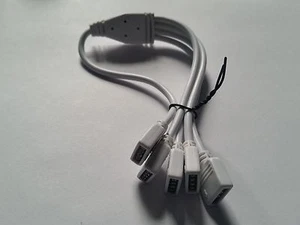 2X RGB LED STRIP 1 TO 4 PORT Y SPLITTER FEMALE CONNECTOR ADAPTER 2 PCS - Picture 1 of 1