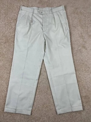 Pantalones chinos Irvine Park para hombre medianos 38 plisados delanteros pierna recta marfil Foto 1 de 4