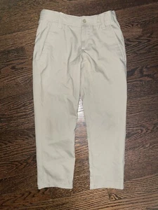 Boys Under Armour Beige Tan Performance Golf Pants Size Youth XS X-Small EUC - Picture 1 of 4