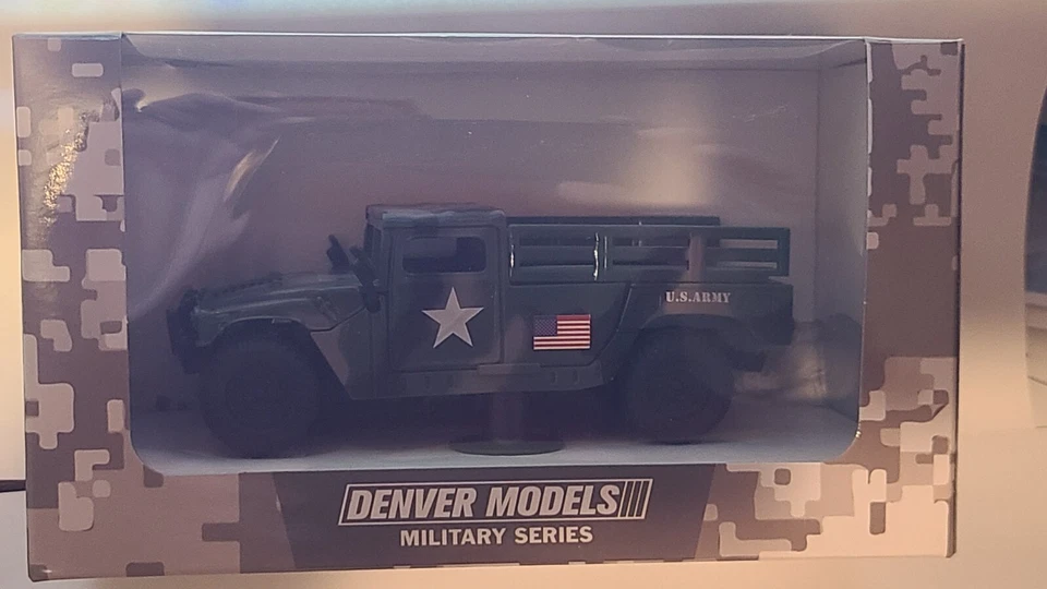Denver Models Military Series 1/32 Scale US Army Humvee Transport Truck - Image 1 of 1