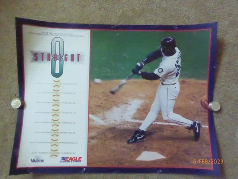 Ken Griffey Jr Commemorative Poster Hits HR in 8 Straight Games. Ties MLB Record Cover