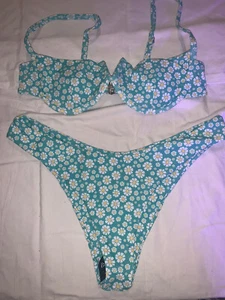 D. Neu mit Etikett Damen-Bikini Größe Small Zaful Daisy - Bild 1 von 2
