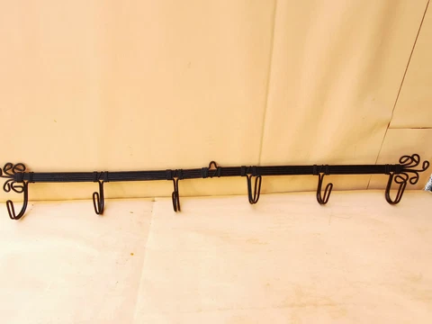 OLD ANTIQUE PRIMITIVE METAL WIRE HANDMADE HANGER EARLY 20th Cover