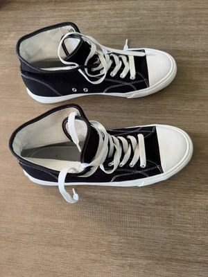 H&M  Canvas hi top sneakers size 11 1/2 - Image 1 of 4