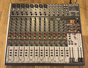 Mezclador Behringer Xenyx X2222USB con USB y efectos ~ Procesador Multi FX de 24 bits - Imagen 1 de 3