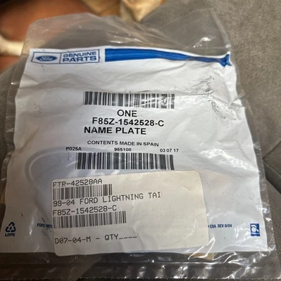Ford 1998-2016 OEM genuino 5" azul ovalado puerta trasera emblema F85Z-1542528-C Foto 1 de 2