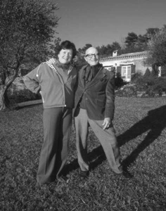 Julia Child With Her Husband Paul Print 11 x 14 - Picture 1 of 3