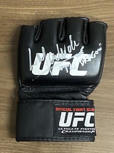 LYOTO THE DRAGON MACHIDA signed UFC MMA Glove Auto Autograph PSA/DNA