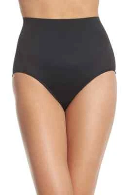 Calzoncillos modeladores Wacoal L2105 negros cintura alta para mujer talla grande Foto 1 de 3