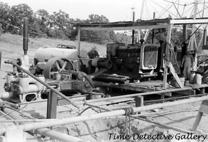 Rotary Oil Rig, Seminole Oil Field, Oklahoma - 1939 - Vintage Photo Print - Picture 1 of 1