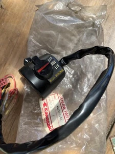 Kawasaki GTO KH100 KH110 KH250 KZ250 KE125 Lights Switch RH 46091-1083 N.O.S - Bild 1 von 6