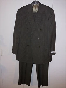 BILL BLASS MEN'S 100% WORSTED WOOL 2-PC BROWN PINSTRIPE SUIT-37-34S PANTS-NWT - Picture 1 of 9