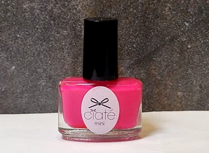 Ciate mini nail polish ~ Cupcake Queen ~ pink, blue shimmer PPM020 - Picture 1 of 3