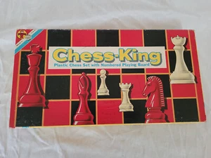 VTG Transogram Chess-King 1960 Plastic Chess Set Numbered Playing Board COMPLETE - Picture 1 of 10