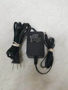 LiteOn OEM AC Adapter PB-1090-1L1 12V DC 750mA - Picture 1 of 4