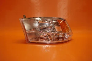 DODGE RAM 1500 HEADLIGHT LEFT DRIVER 2009 2010 2011 2012 HALOGEN OEM - Picture 1 of 9