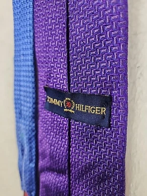Tommy Hilfiger 男式紫色蓝色丝绸领带人字形 Y2K 美国制造  — 第 1/4 张图片