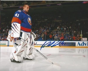 JAROSLAV HALAK signed 8x10 photo NEW YORK ISLANDERS d EXACT PROOF - Picture 1 of 2