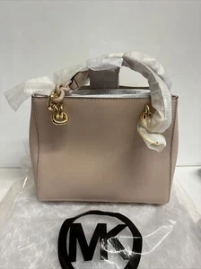 MICHAEL KORS CYNTHIA PINK SAFFIANO LEATHER SATCHEL TOTE SHOULDER BAG 30F7GCYS1L - Picture 1 of 10