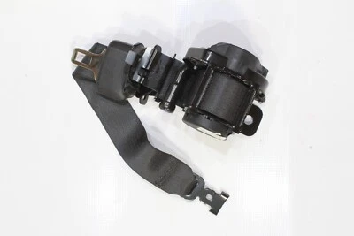 2012 2013 14 15 16 17 CHEVROLET TRAVERSE LH SEAT BELT PRETENSIONER - BLACK OEM Foto 1 de 3