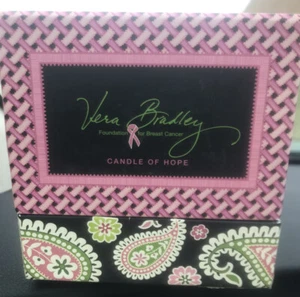 Vera Bradley Pink Elephant Candle of Hope Breast Cancer Awareness Neu im Karton Pink Grün - Bild 1 von 3