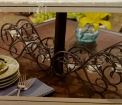 Candelabro paraguas de patio de metal Jaclyn Smith Today 6 soportes votivos de vidrio Foto 1 de 4